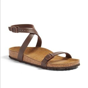Birkenstock Daola Ankle Strap Brown Sandal